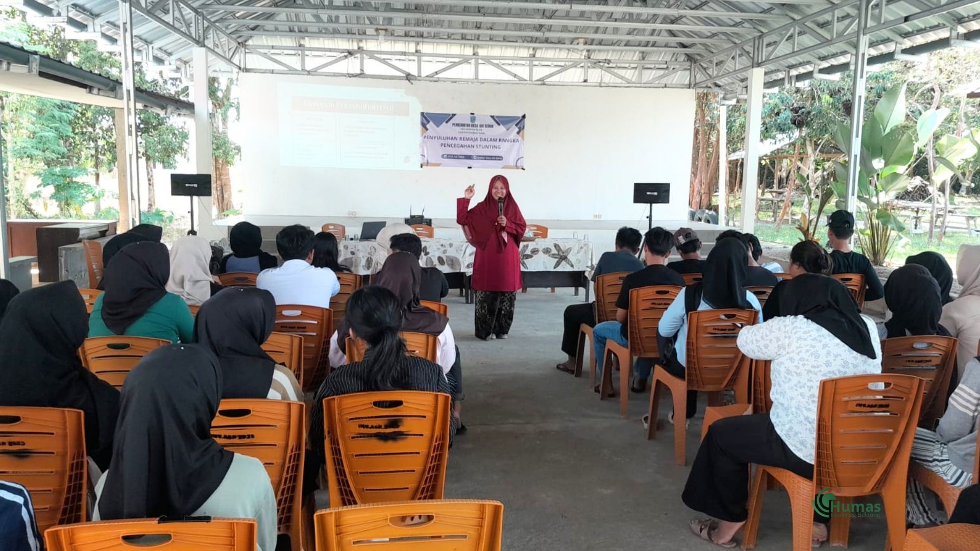 Pemerintah Desa Air Seruk Gelar Penyuluhan Remaja, Gandeng KUA Sijuk Ratna Khusnul Hatimah Jadi Narasumber